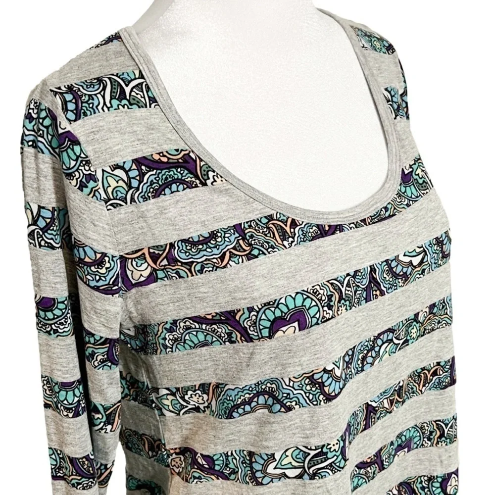 Lularoe Striped Long Sleeve Rayon Polyester Gray Patterned Top Women’s Sz XS - Picture 3 of 12